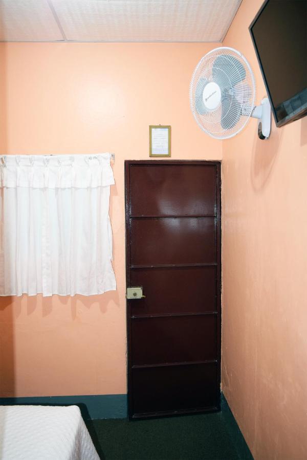 Hotel Fuentes Guatemala City Exterior photo